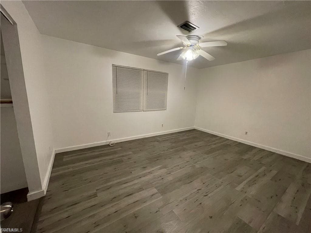 2305 Towles ST-7