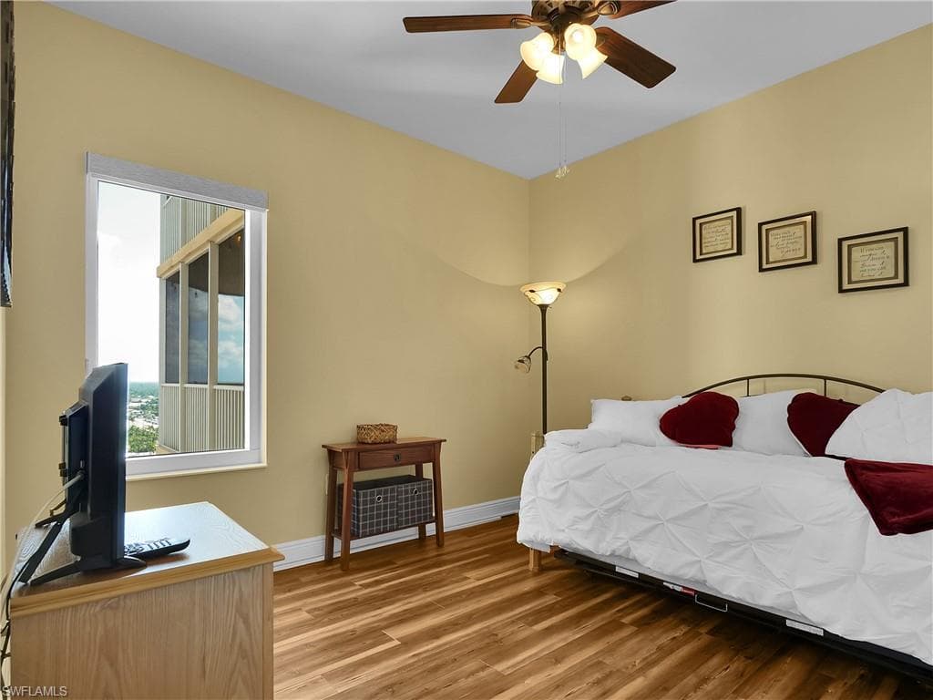 2743 1st ST # 2004, FORT MYERS FL 33916-2