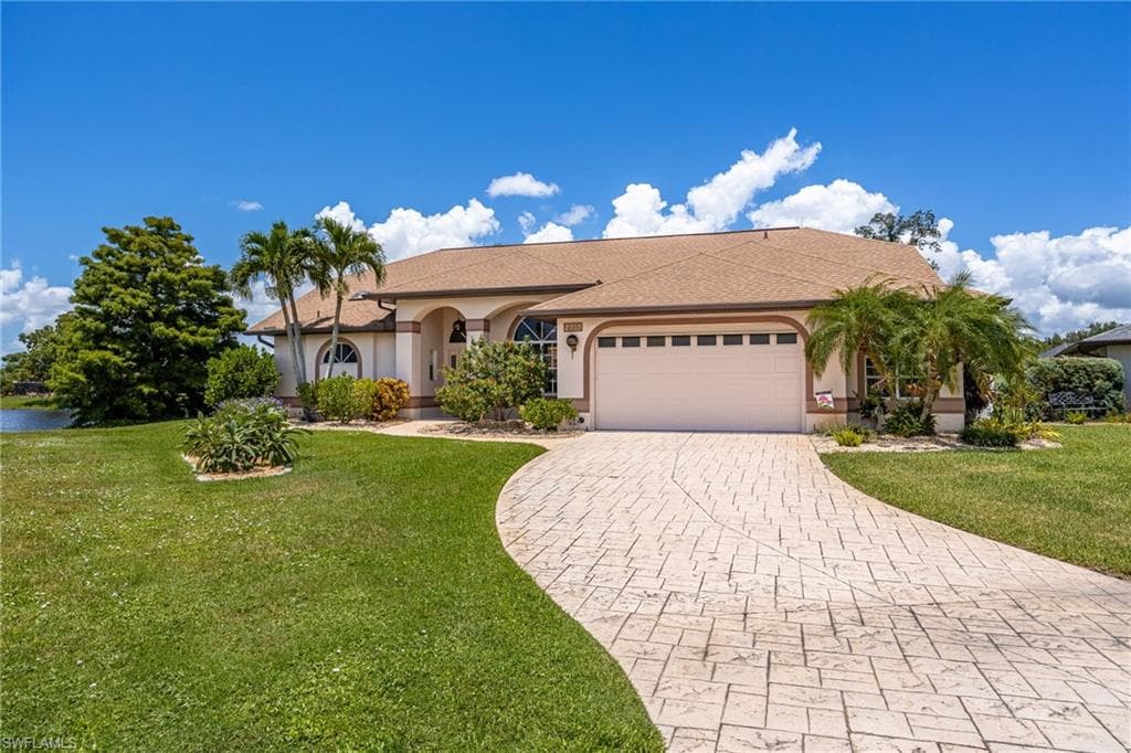 2335 Malaya CT, PUNTA GORDA FL 33983-2