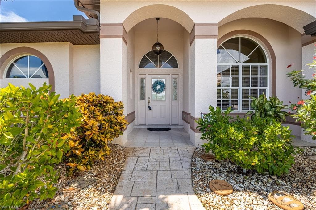 2335 Malaya CT, PUNTA GORDA FL 33983-3