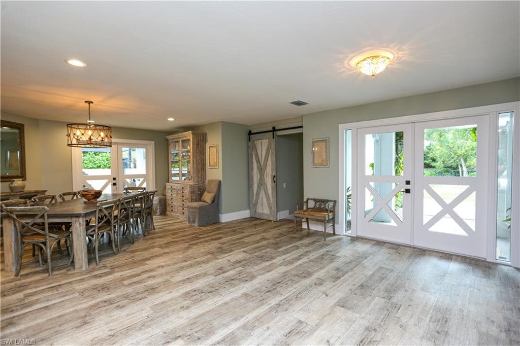 5840 Bur Oaks LN, NAPLES FL 34119-5