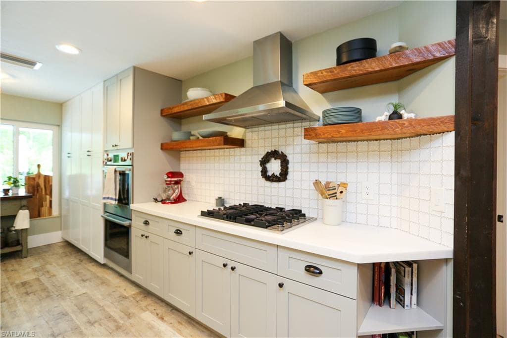 5840 Bur Oaks LN, NAPLES FL 34119-10