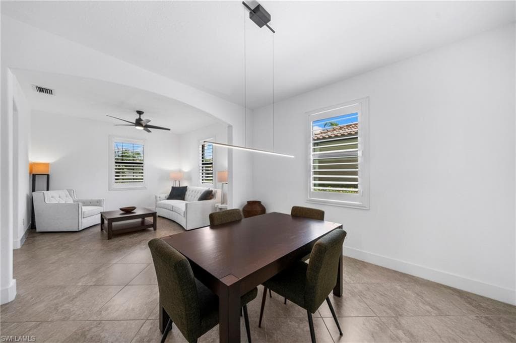 4764 Formosa DR, NAPLES FL 34119-8