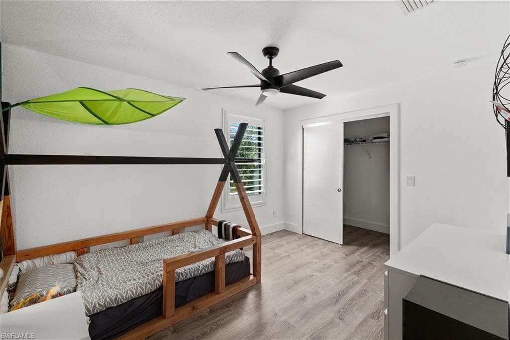 4764 Formosa DR, NAPLES FL 34119-18