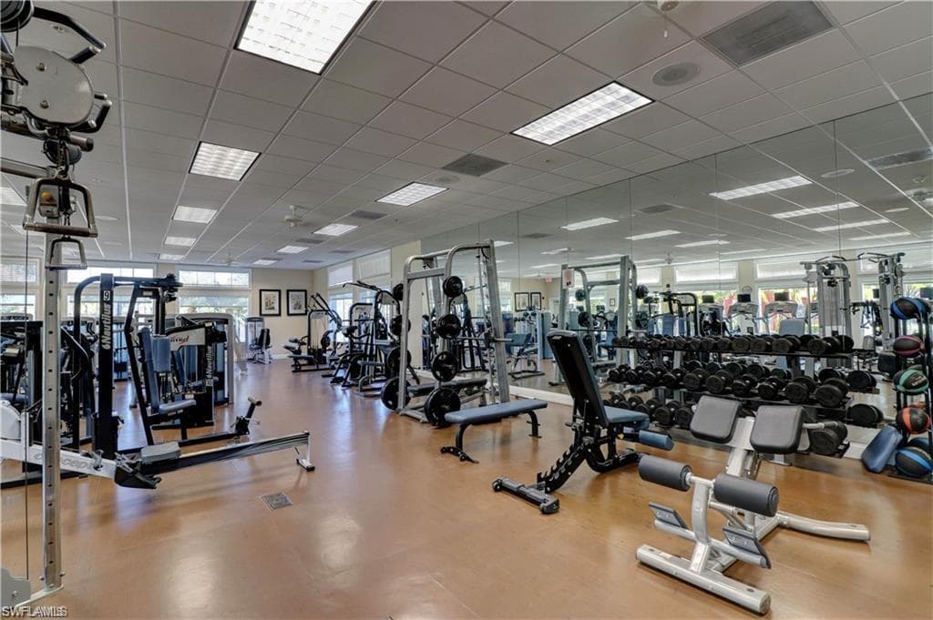 10053 Majestic AVE, FORT MYERS FL 33913-17