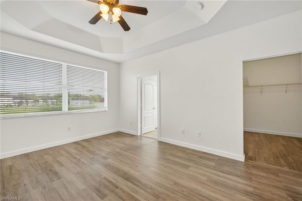 7029 Ambrosia LN # 606, NAPLES FL 34119-9