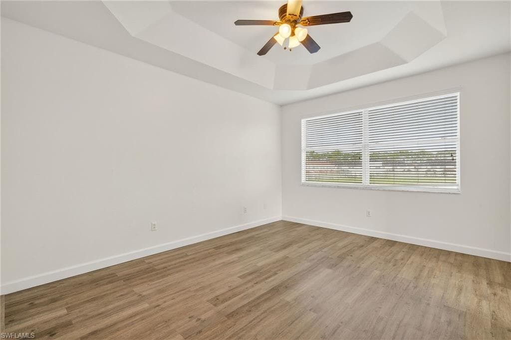 7029 Ambrosia LN # 606, NAPLES FL 34119-14