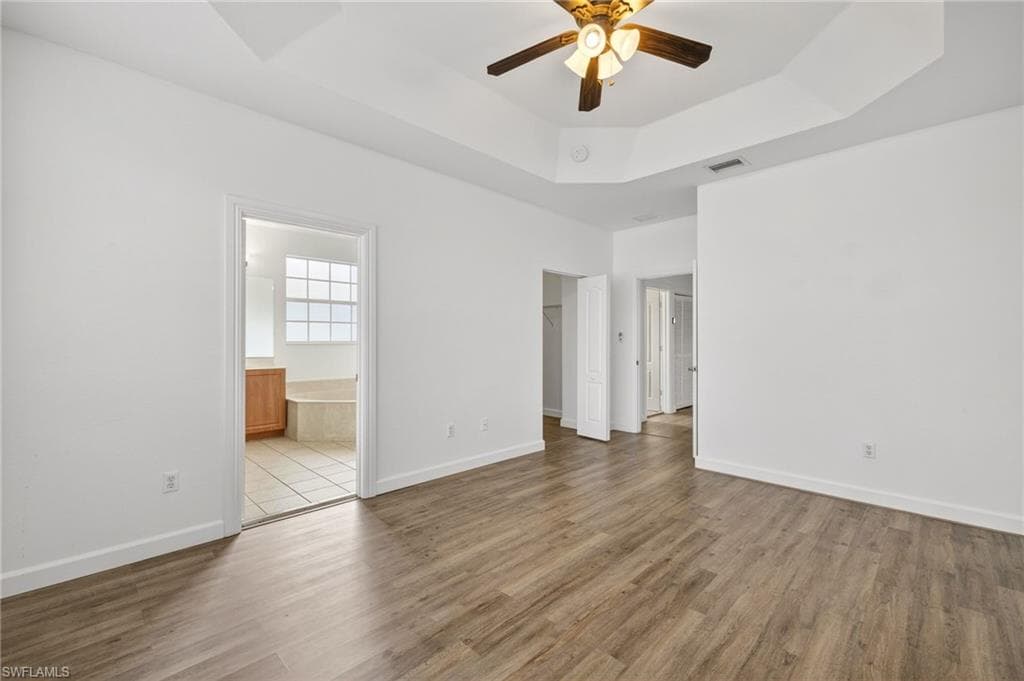 7029 Ambrosia LN # 606, NAPLES FL 34119-10