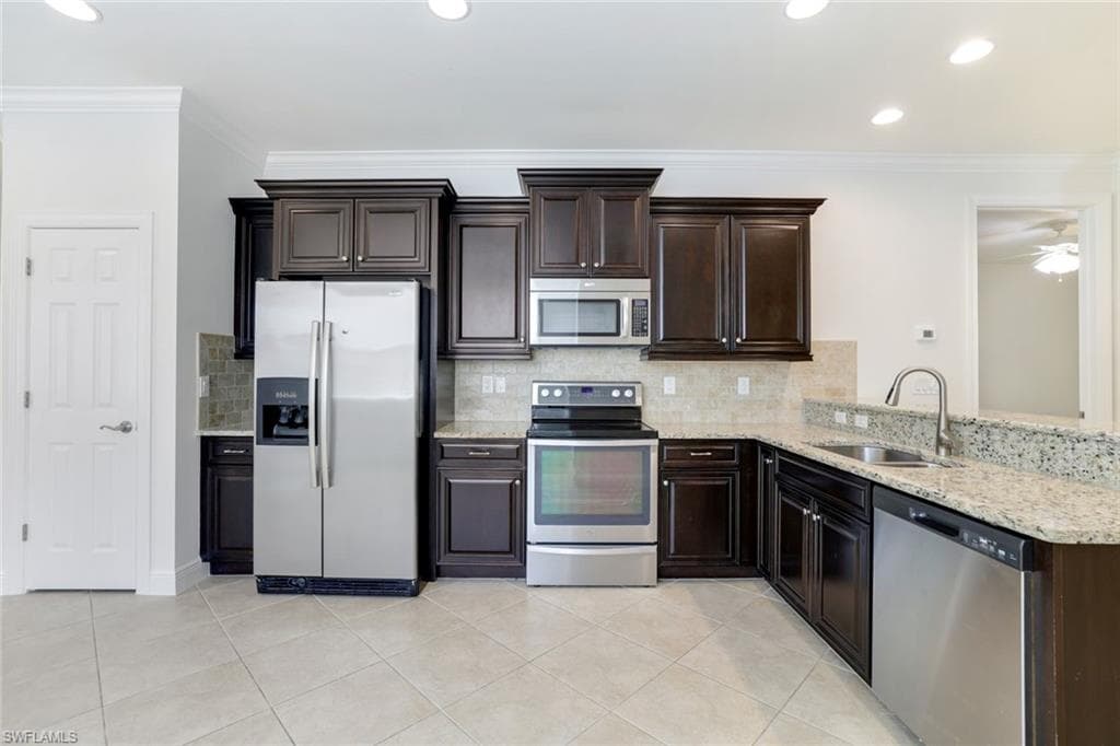 13366 Kent ST, NAPLES FL 34109-4