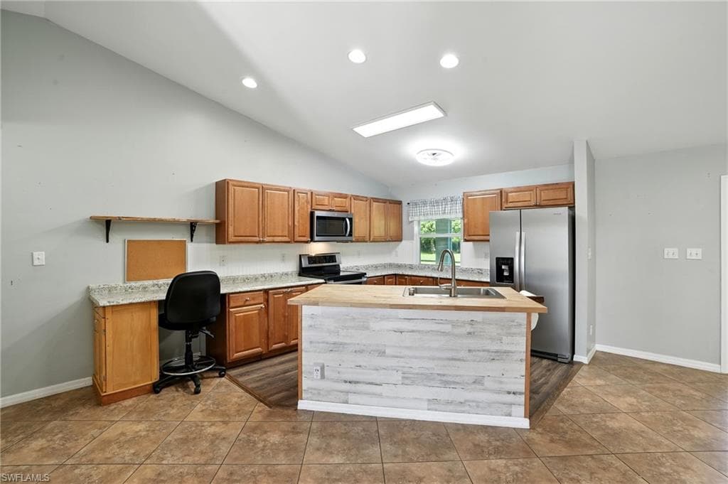 2373 Summerall RD, LABELLE FL 33935-10