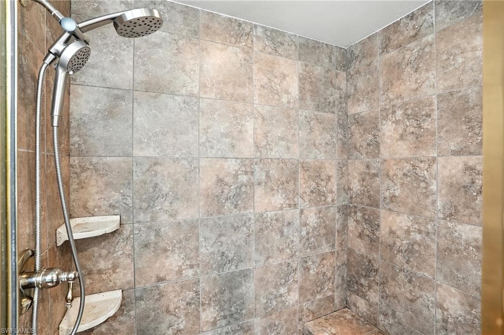 2373 Summerall RD, LABELLE FL 33935-18