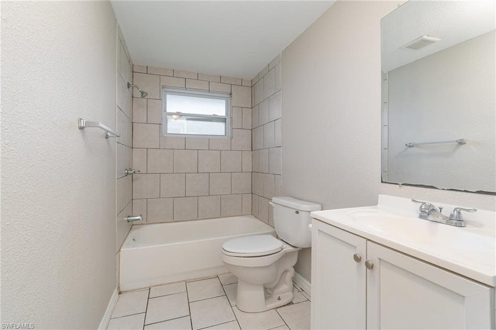 27245 Washington ST, PUNTA GORDA FL 33983-8