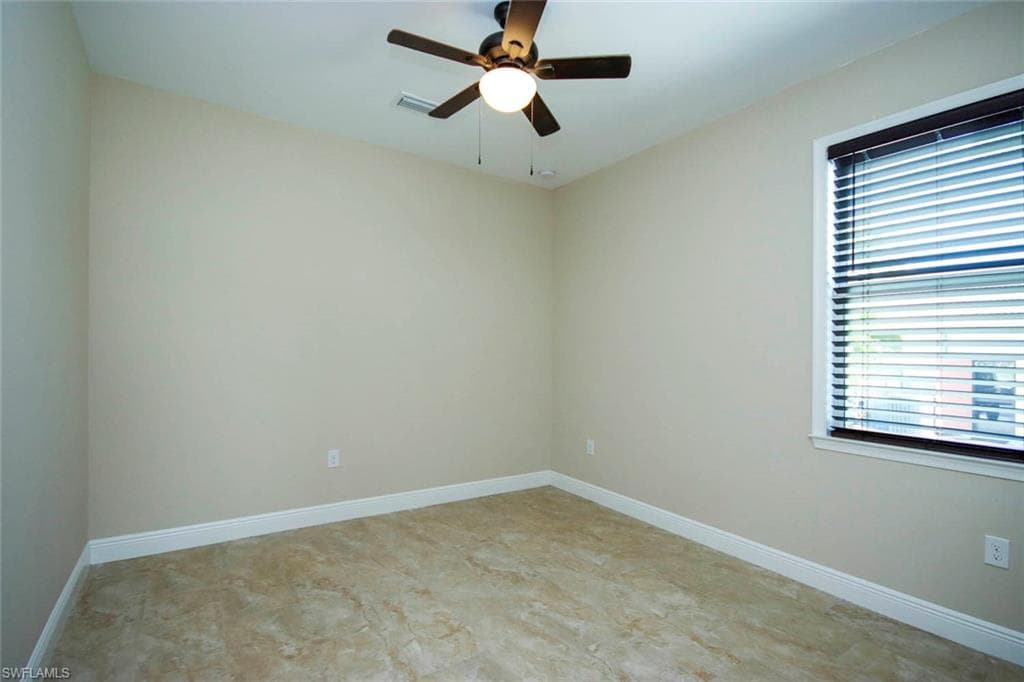 14725 Martin DR, FORT MYERS FL 33908-12