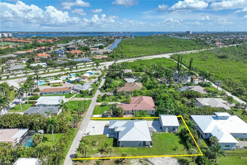 14725 Martin DR, FORT MYERS FL 33908-2