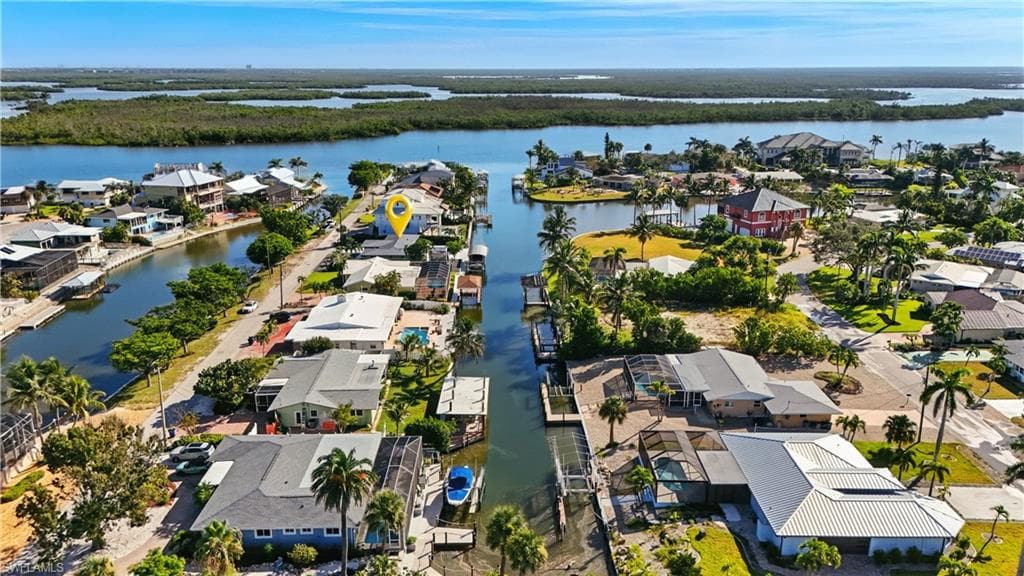 5 Glenview Manor DR, FORT MYERS BEACH FL 33931-45