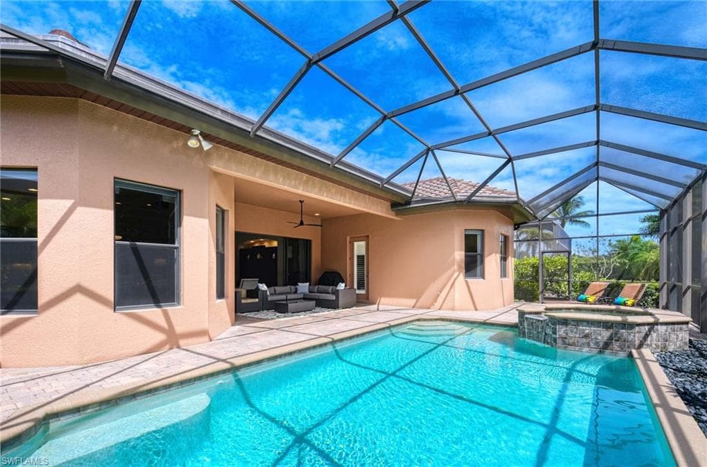 15814 Secoya Reserve CIR, NAPLES FL 34110-25