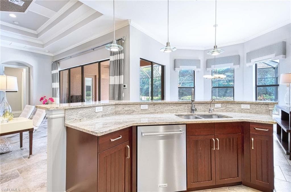 15814 Secoya Reserve CIR, NAPLES FL 34110-7