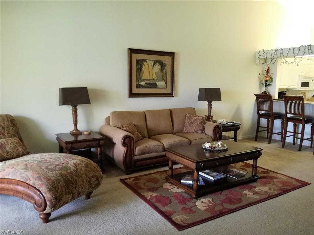 445 Robin Hood CIR # 201, NAPLES FL 34104-12