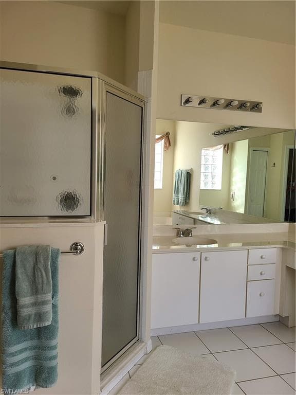 745 Crossfield CIR, NAPLES FL 34104-16