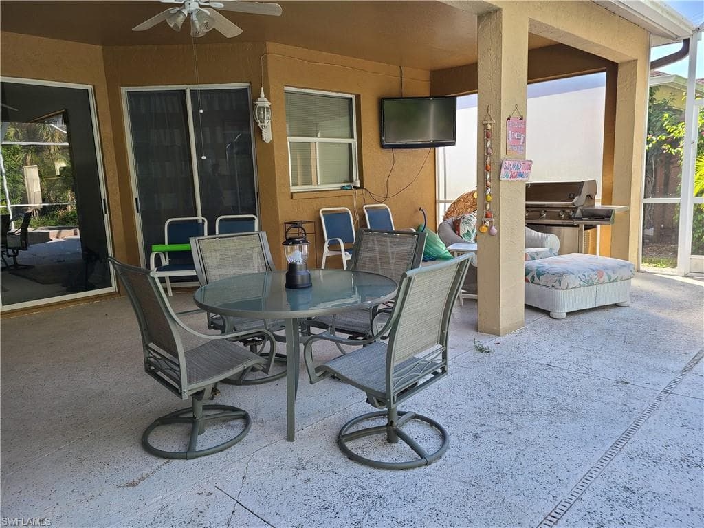 745 Crossfield CIR, NAPLES FL 34104-13