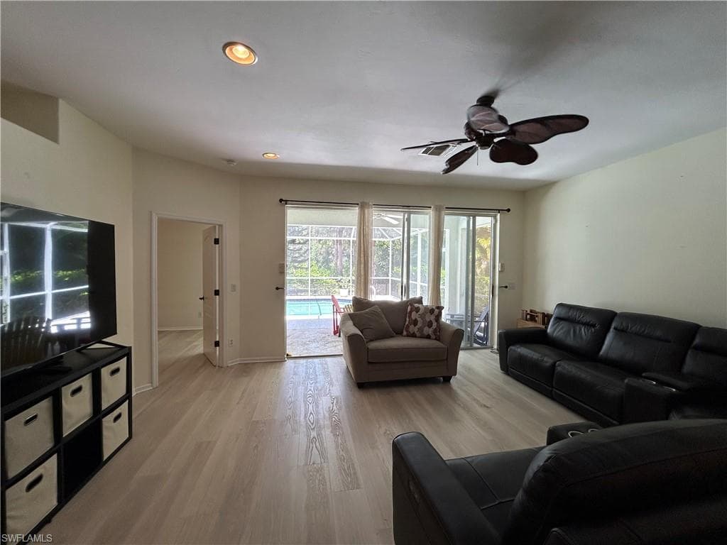 9894 Colonial WALK N, ESTERO FL 33928-11