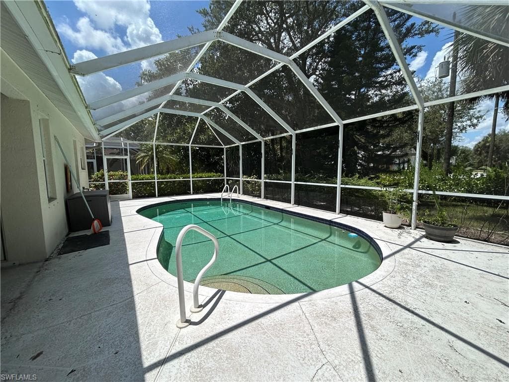 9894 Colonial WALK N, ESTERO FL 33928-28