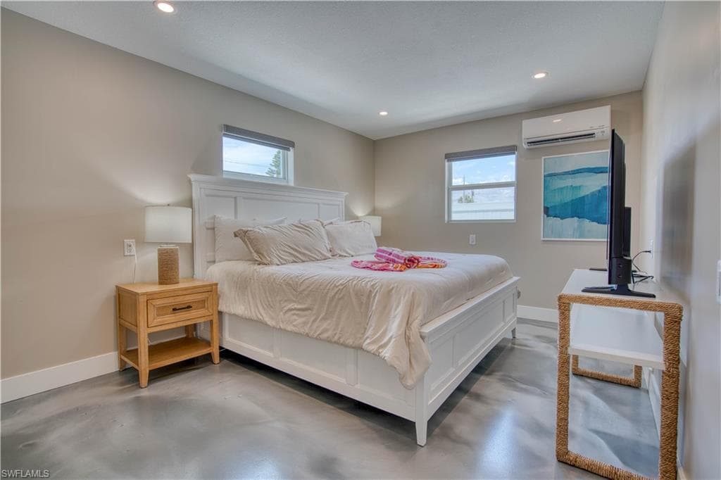 126 Mango ST, FORT MYERS BEACH FL 33931-11