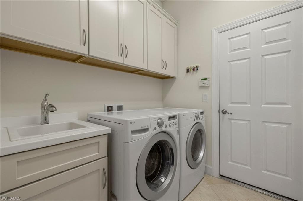 12417 Chrasfield Chase, FORT MYERS FL 33913-26