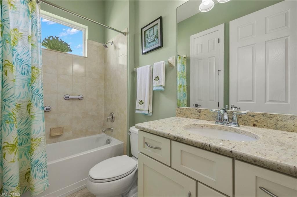 12417 Chrasfield Chase, FORT MYERS FL 33913-23