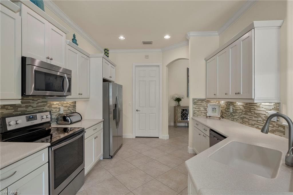 12417 Chrasfield Chase, FORT MYERS FL 33913-13