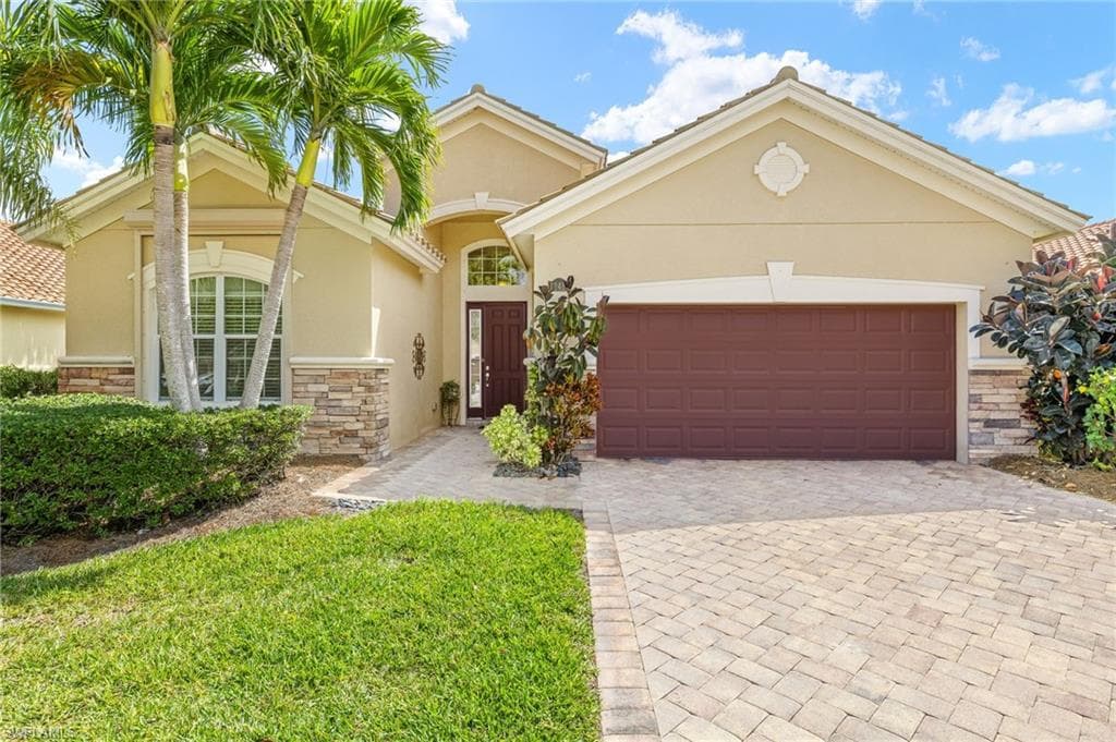 12417 Chrasfield Chase, FORT MYERS FL 33913-36