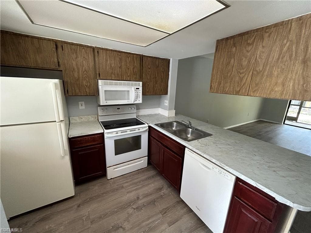 2690 Park Windsor DR # 601, FORT MYERS FL 33901-1
