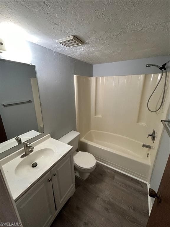 2690 Park Windsor DR # 601, FORT MYERS FL 33901-8