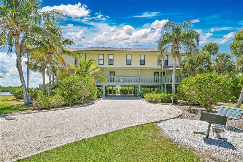 16600 Bocilla Island Club DR # 35, BOKEELIA FL 33922-1