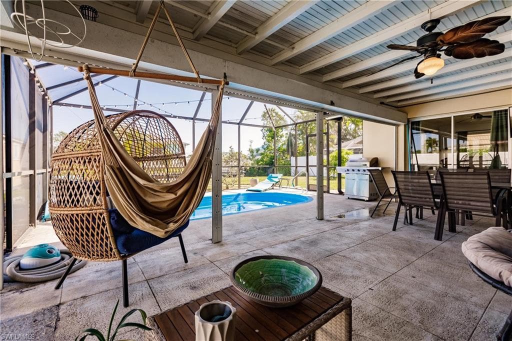 1437 Vendome CT, CAPE CORAL FL 33904-2