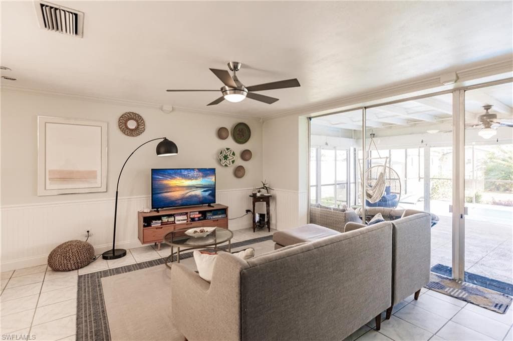 1437 Vendome CT, CAPE CORAL FL 33904-10