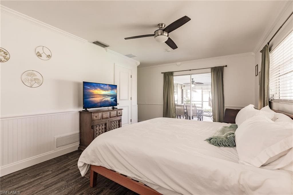 1437 Vendome CT, CAPE CORAL FL 33904-18