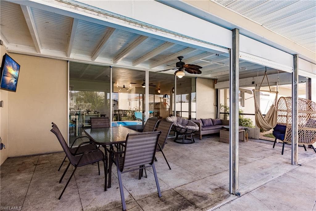 1437 Vendome CT, CAPE CORAL FL 33904-28