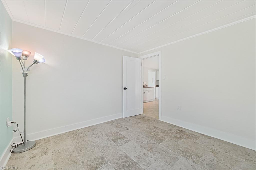 2500 Harbor View DR, MATLACHA FL 33993-35