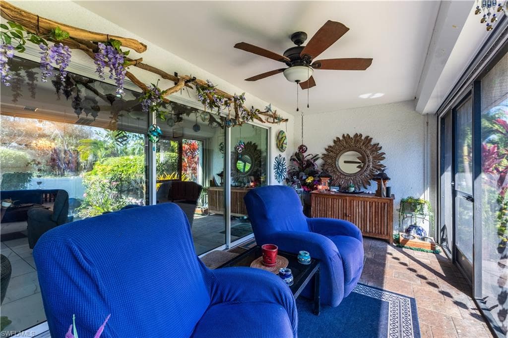 6131 Arbor AVE, FORT MYERS FL 33905-22