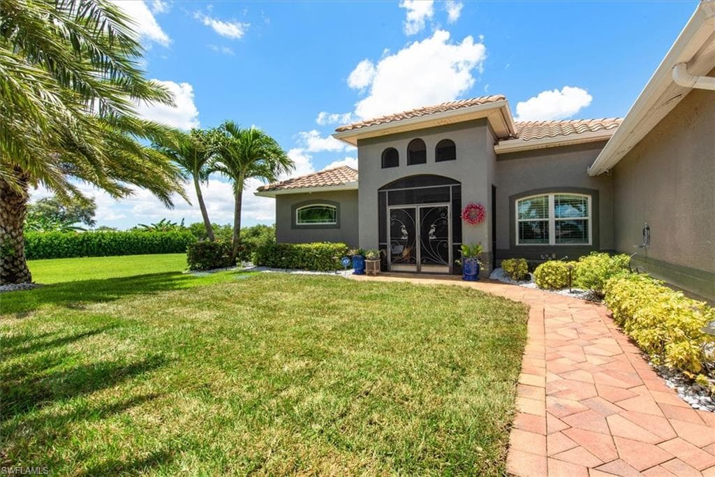2157 Club House RD, NORTH FORT MYERS FL 33917-4