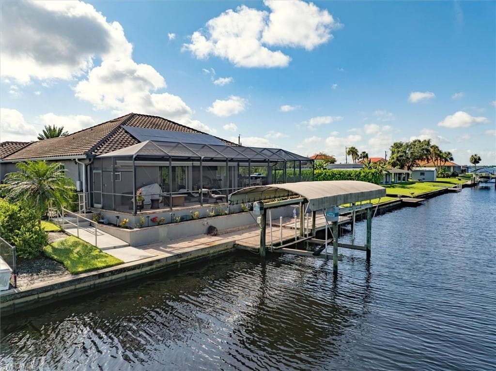 2157 Club House RD, NORTH FORT MYERS FL 33917-33