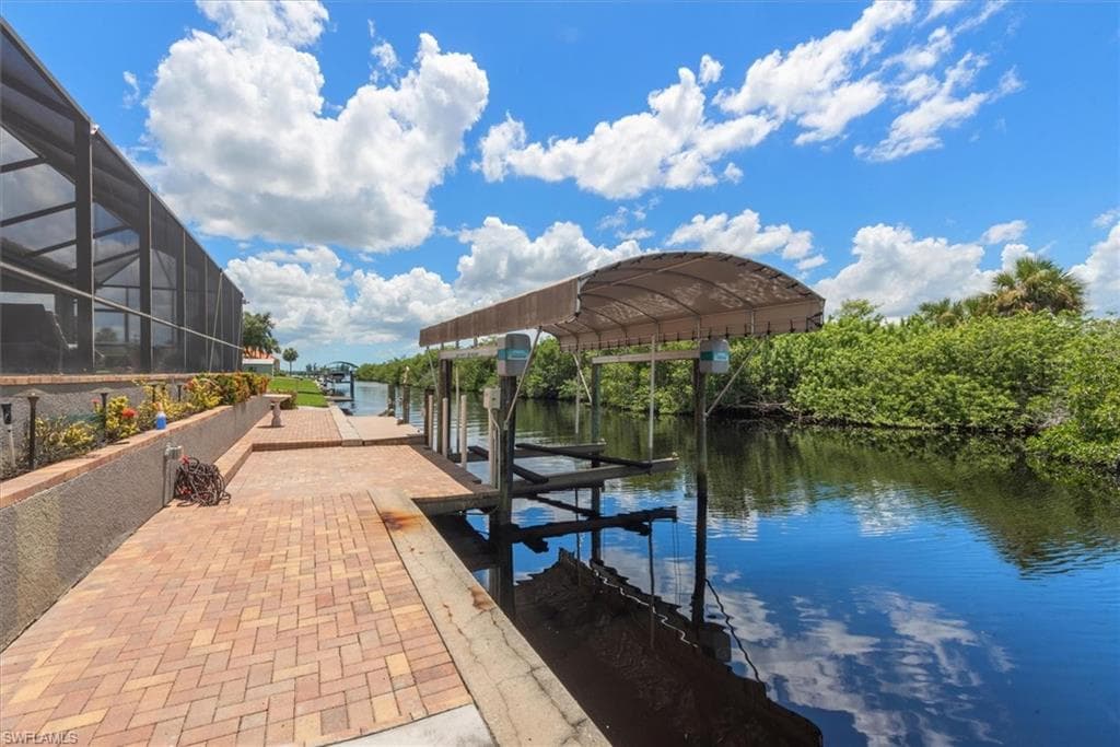 2157 Club House RD, NORTH FORT MYERS FL 33917-40