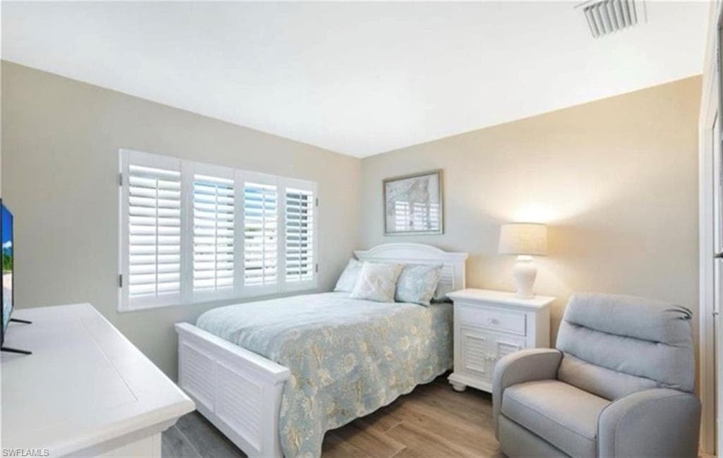 4541 SE 5th PL # 207, CAPE CORAL FL 33904-25