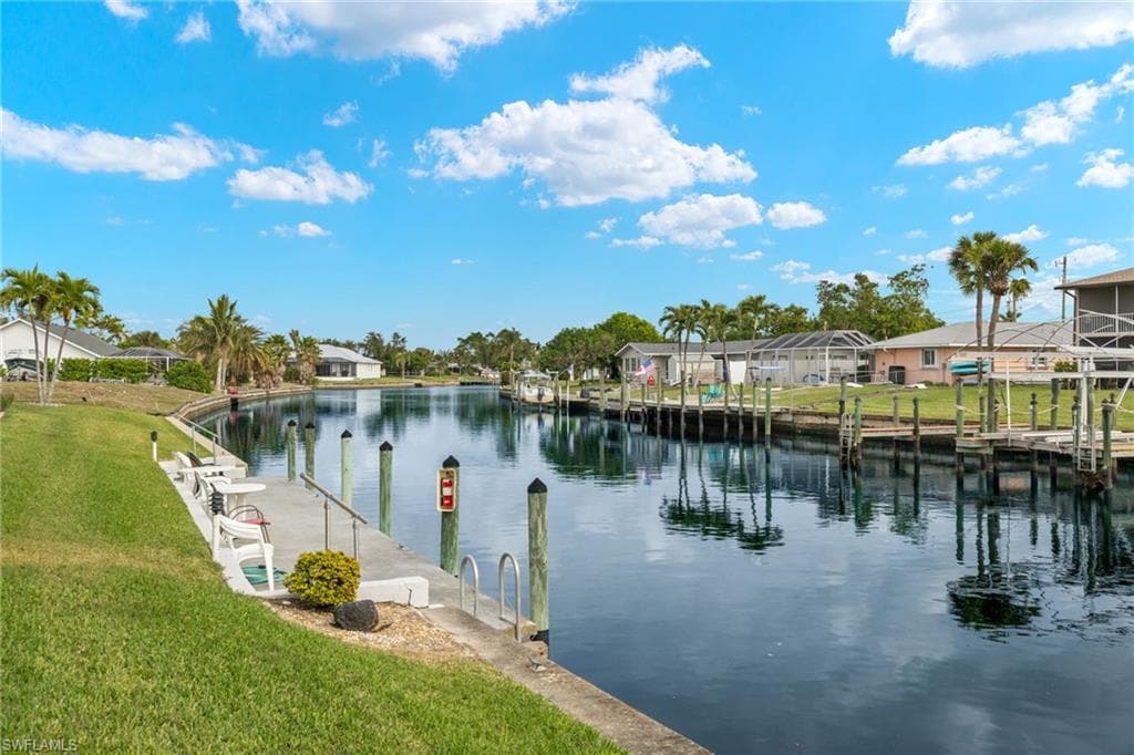 4541 SE 5th PL # 207, CAPE CORAL FL 33904-34