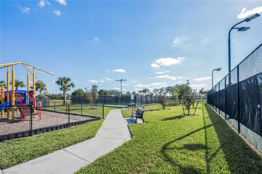 14195 Oviedo PL-41