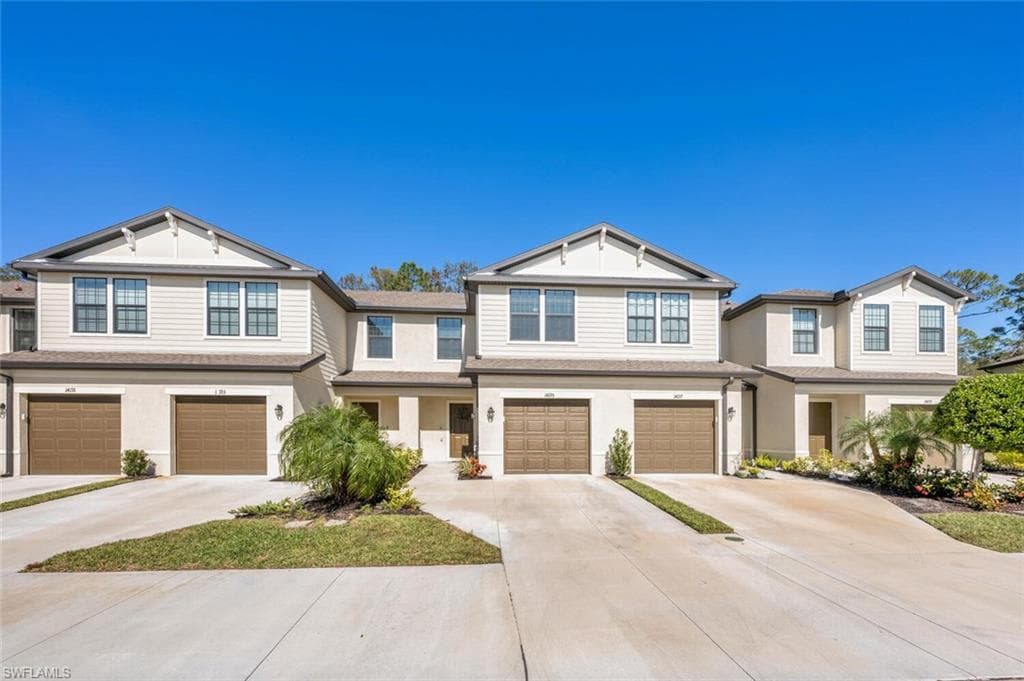 14195 Oviedo PL-4