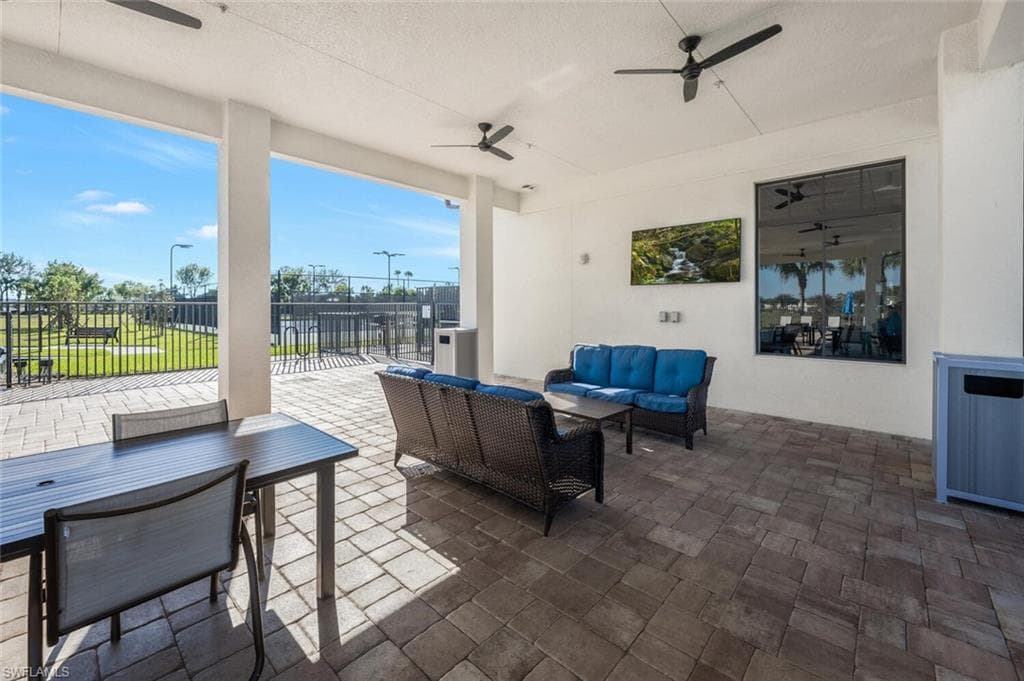 14195 Oviedo PL-37