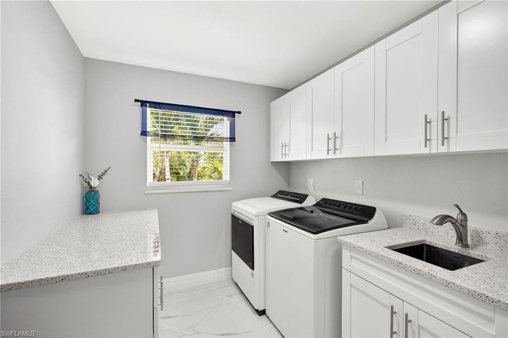720 Durion CT, SANIBEL FL 33957-26
