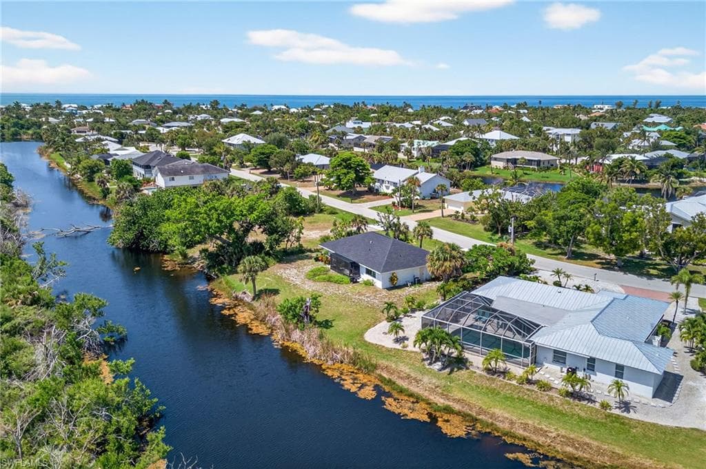 720 Durion CT, SANIBEL FL 33957-42